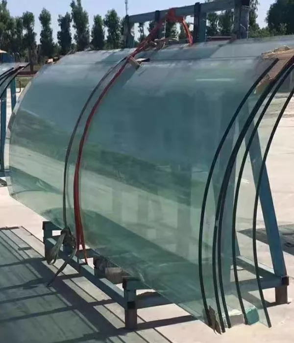 Vetro a colata continua e piegatura a caldo